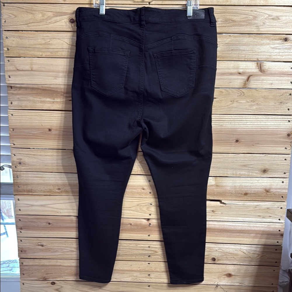 Celebrity Pink Black Skinny Jeans - Picture 6 of 12